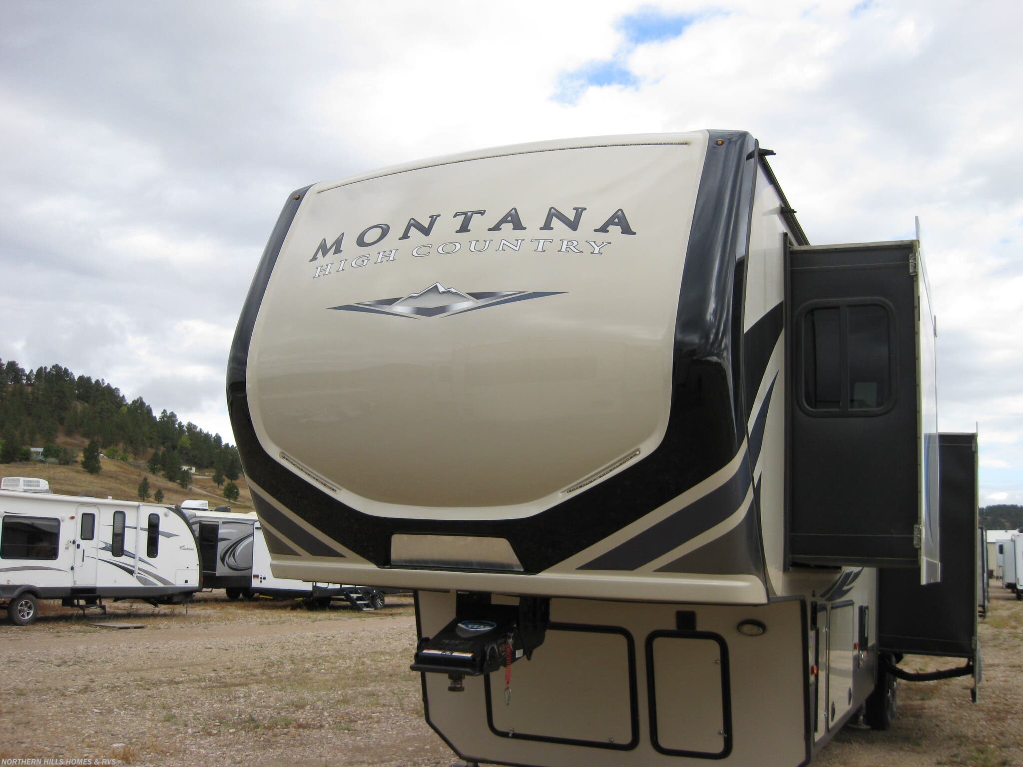2020 Montana High Country 372RD by Keystone from Northern Hills Homes and RV's in Whitewood, South Dakota