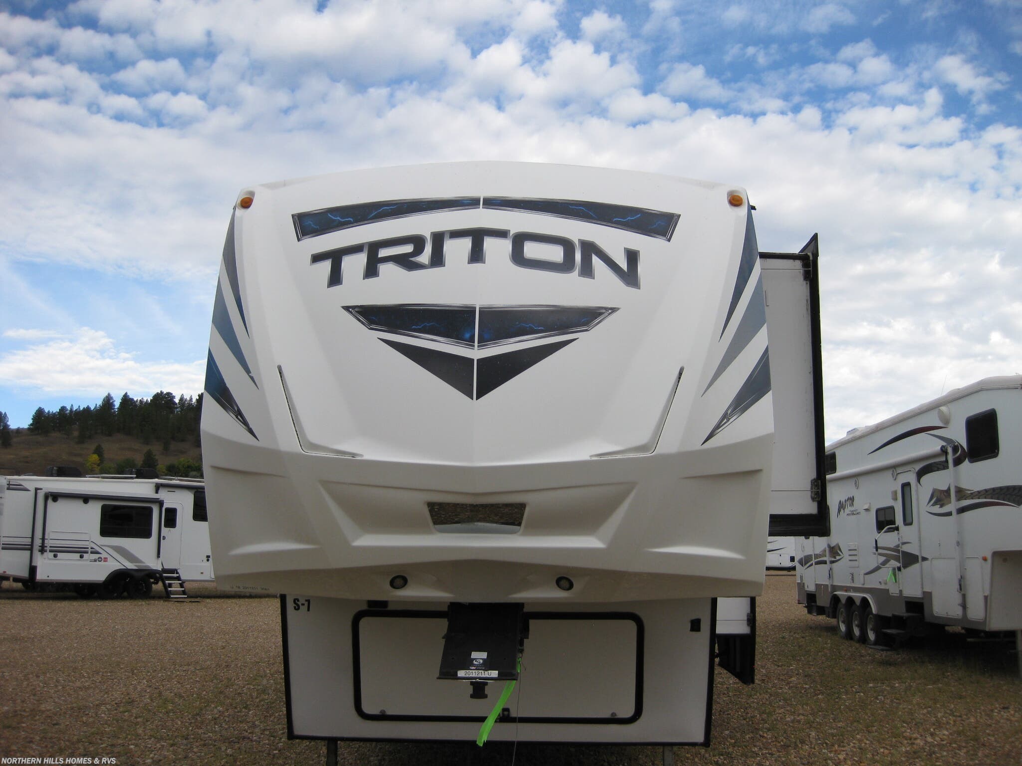 2018 Dutchmen Voltage Triton 3561 - Used Fifth Wheel for sale by Northern Hills Homes and RV's in Whitewood, South Dakota