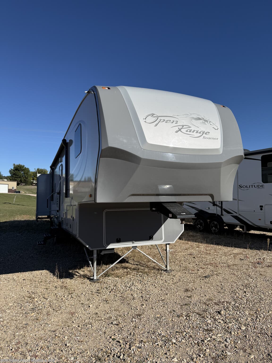 2013 Open Range Roamer RF395BHS - Used Fifth Wheel For Sale by Northern Hills Homes and RV's in Whitewood, South Dakota features Awning, TV, Black Tank Flush, Fantastic Fan, Heated Underbelly