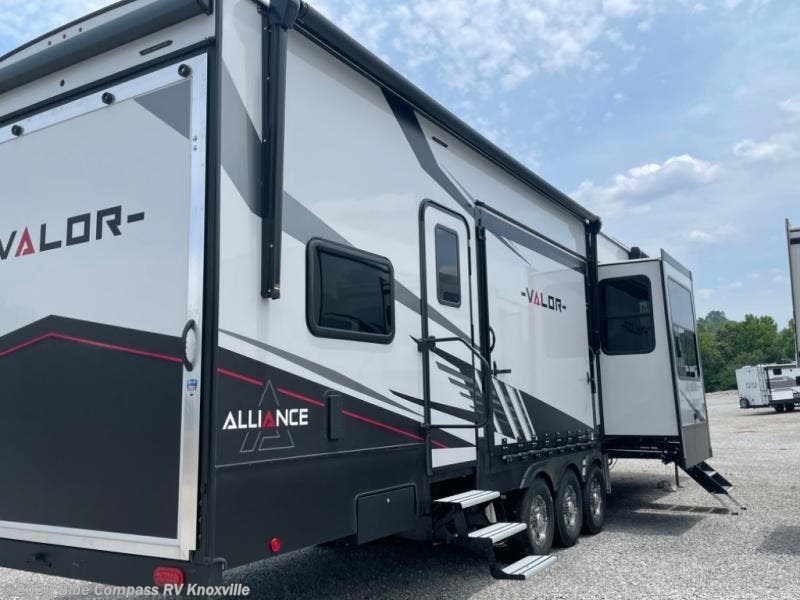2023 Alliance RV Valor 42V13 RV for Sale in Louisville, TN 37777