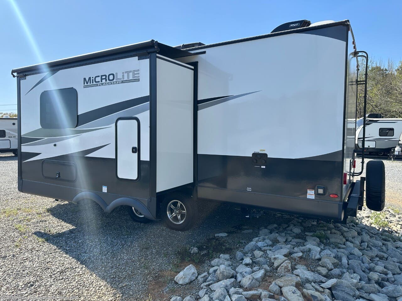 New 2025 Forest River Flagstaff Micro Lite 25DK available in Louisville, Tennessee