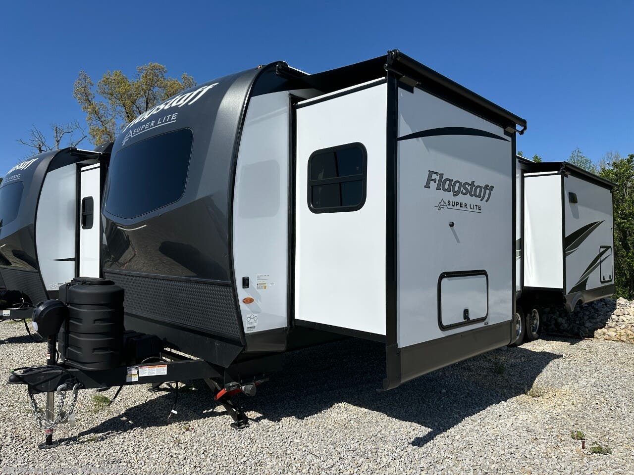 2025 Flagstaff Super Lite 29RLBS by Forest River from Blue Compass RV Knoxville in Louisville, Tennessee