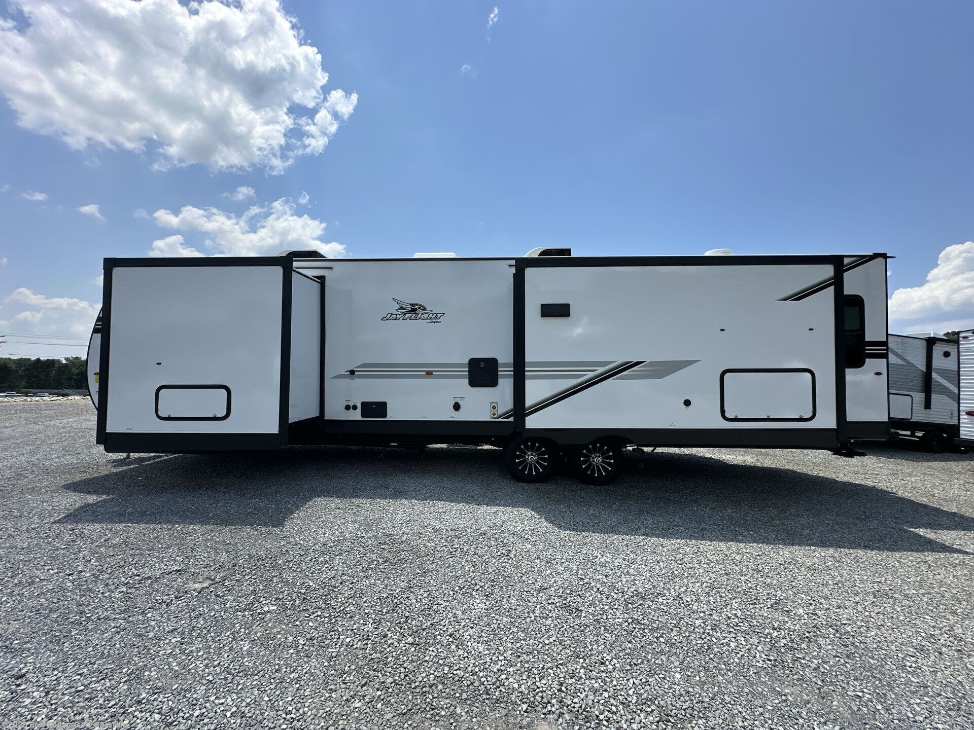 2026 Jay Flight SLX 334RTS by Jayco from Blue Compass RV Knoxville in Louisville, Tennessee