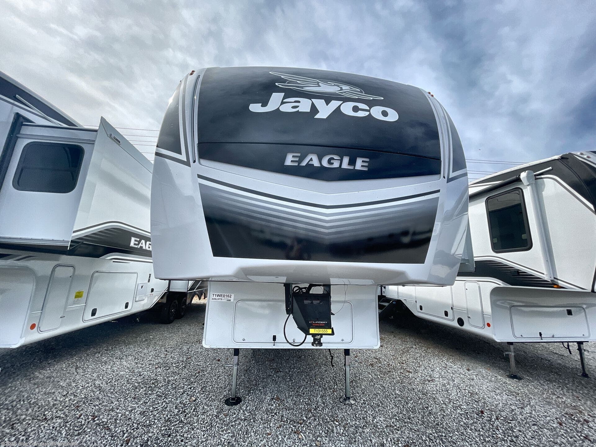 New 2026 Jayco Eagle 335LSTS available in Louisville, Tennessee