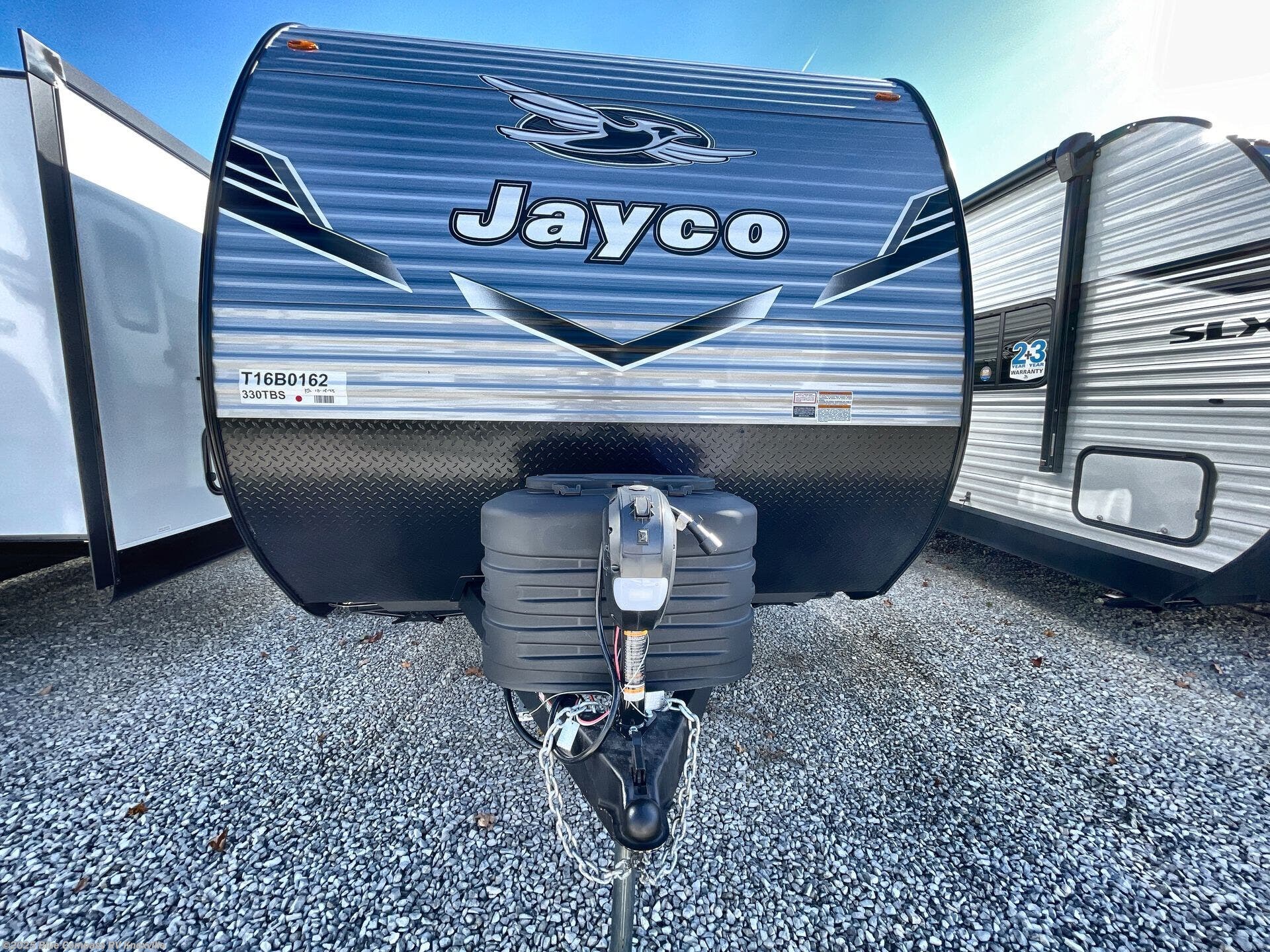 New 2026 Jayco Jay Flight SLX 330TBS available in Louisville, Tennessee