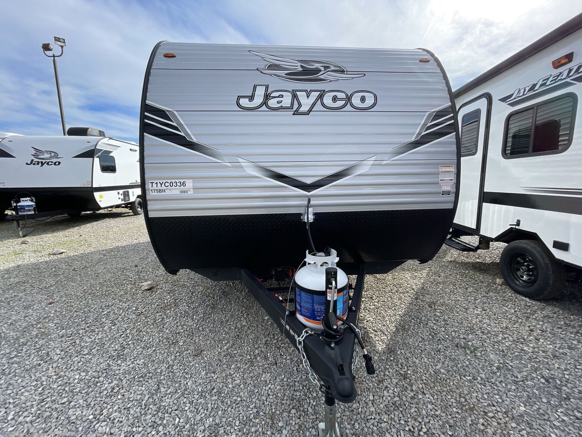 New 2026 Jayco Jay Flight SLX 175BH available in Louisville, Tennessee