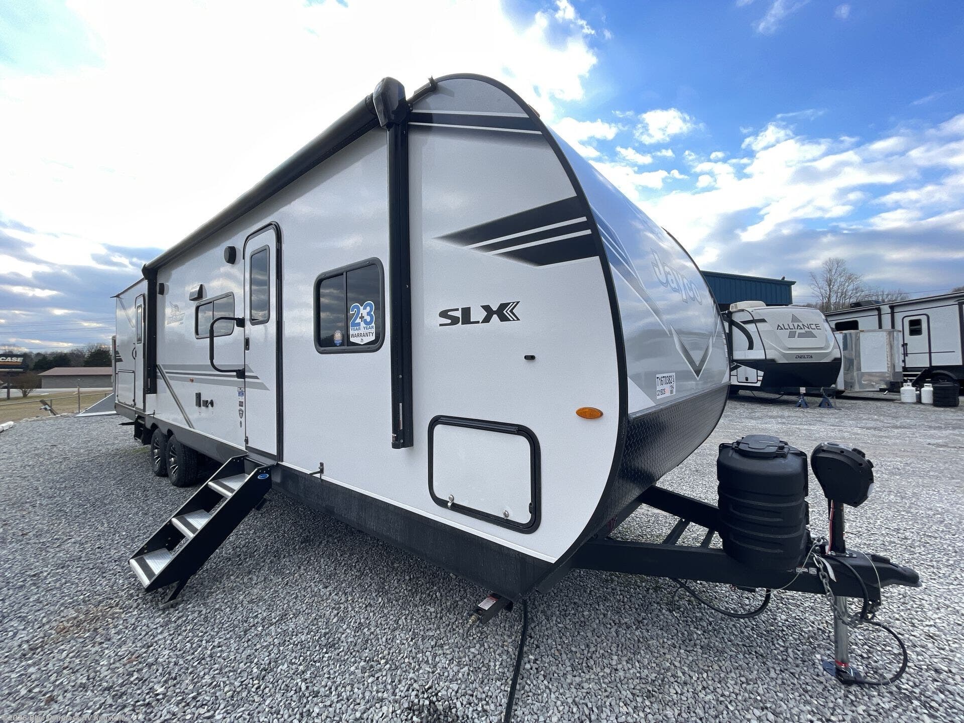 2026 Jay Flight SLX 321BDS by Jayco from Blue Compass RV Knoxville in Louisville, Tennessee