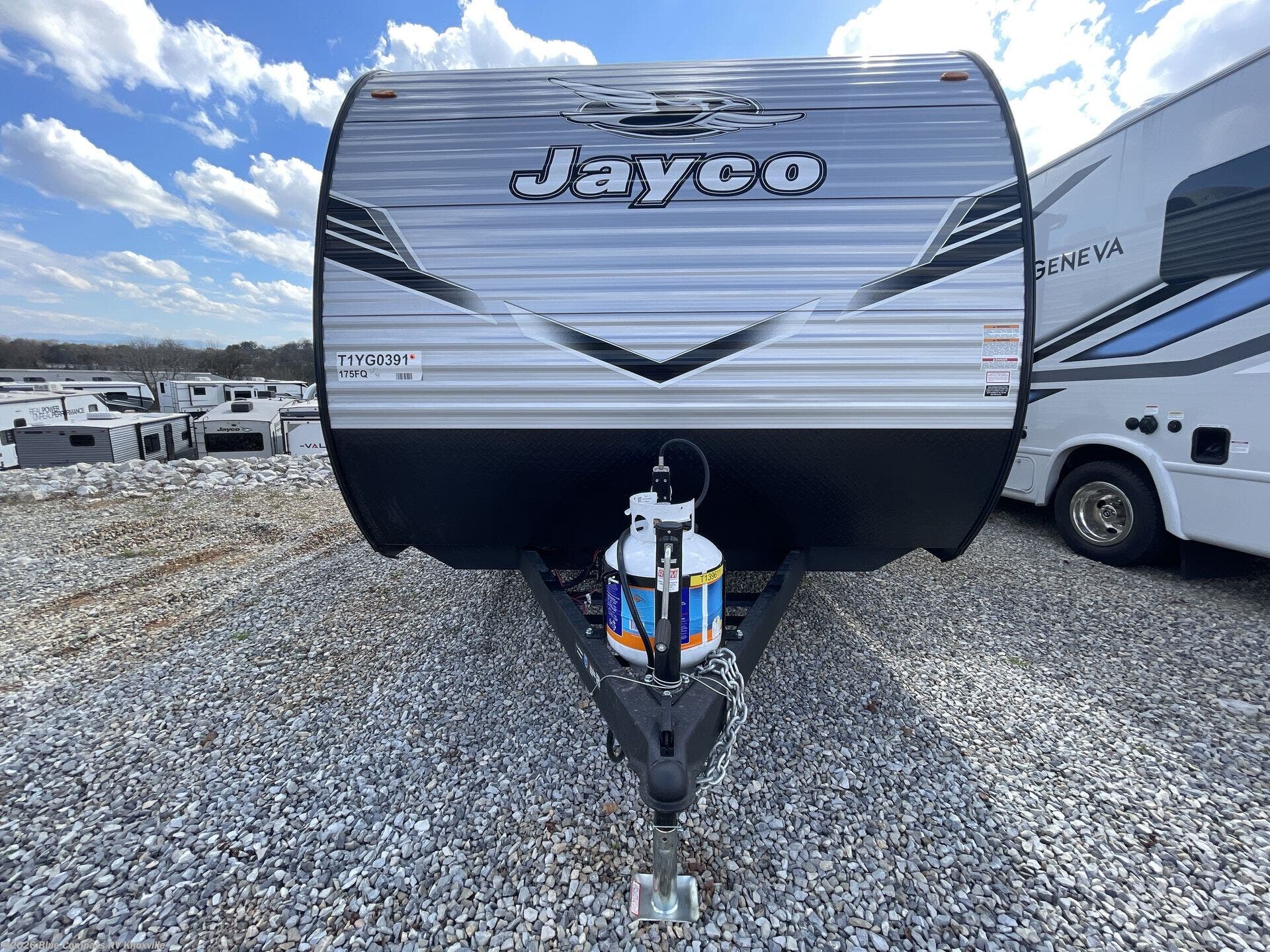 New 2026 Jayco Jay Flight SLX 175FQ available in Louisville, Tennessee