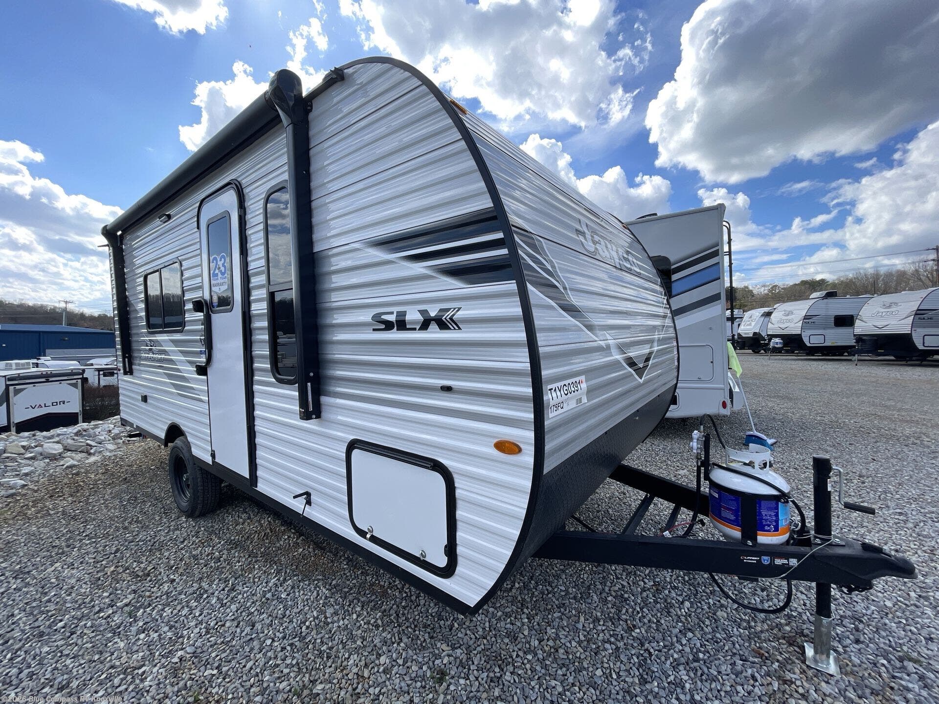 2026 Jay Flight SLX 175FQ by Jayco from Blue Compass RV Knoxville in Louisville, Tennessee
