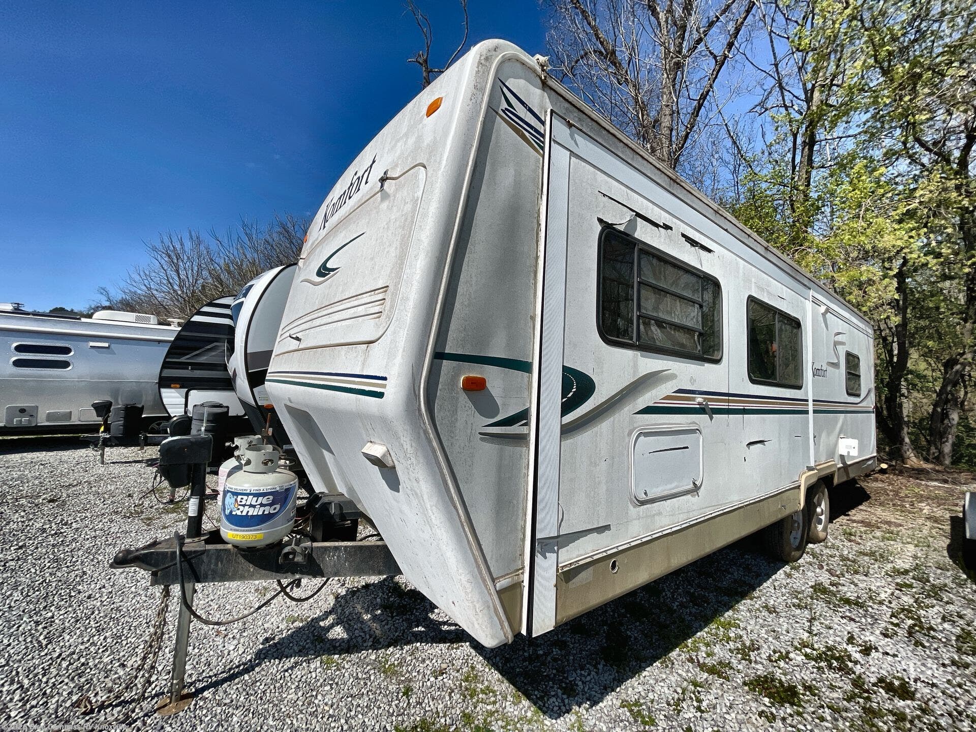 2003 Komfort 28 by Dutchmen from Blue Compass RV Knoxville in Louisville, Tennessee