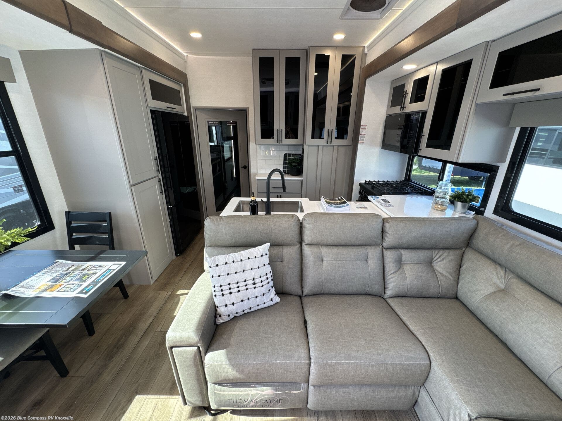 New 2026 Alliance RV Valor 37V11 available in Louisville, Tennessee