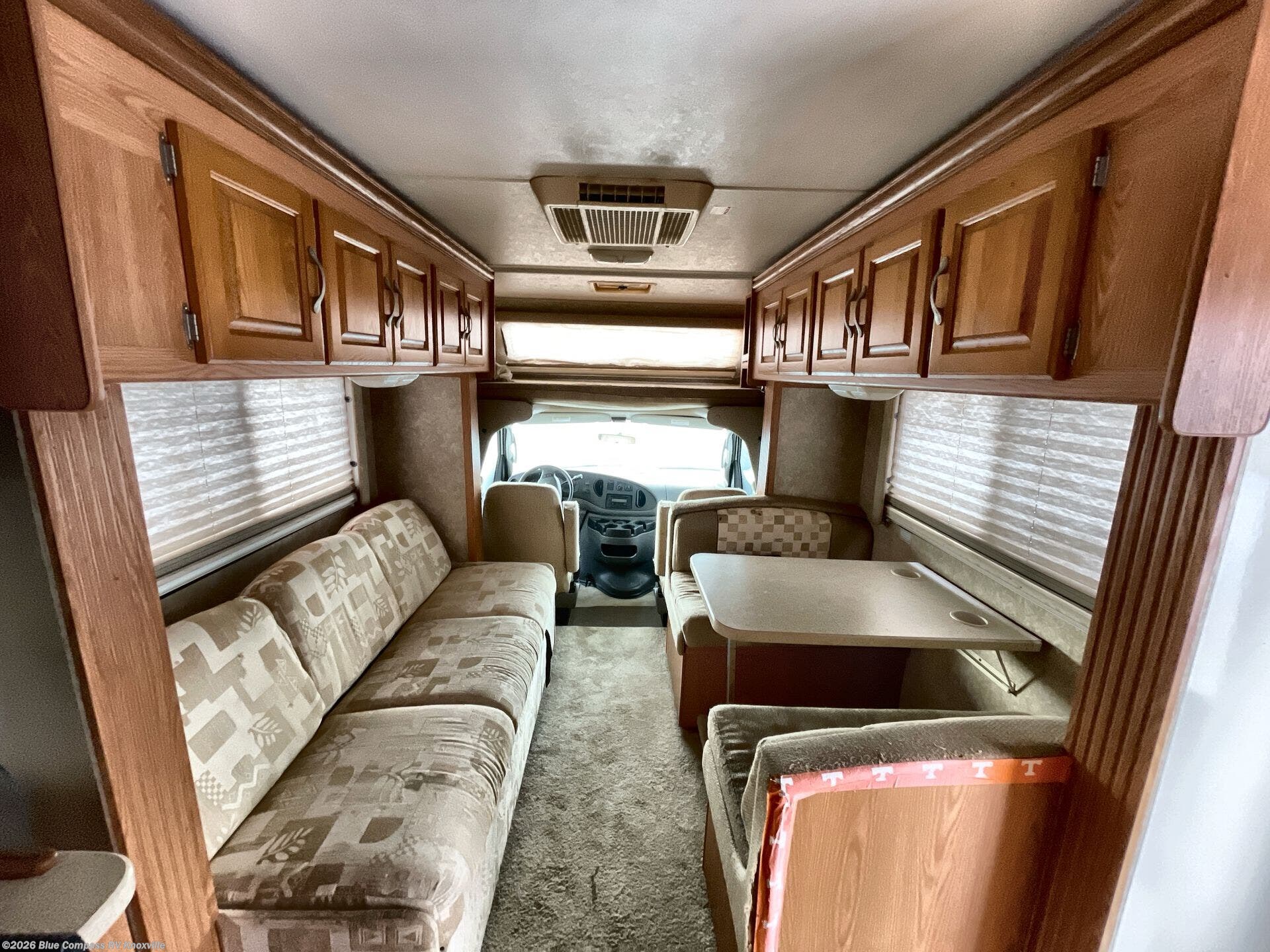 2006 Express 29R by Dutchmen from Blue Compass RV Knoxville in Louisville, Tennessee