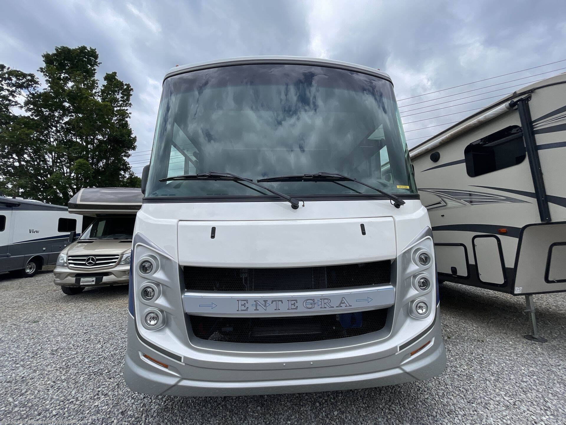 New 2027 Entegra Coach Vision XL 36C available in Louisville, Tennessee