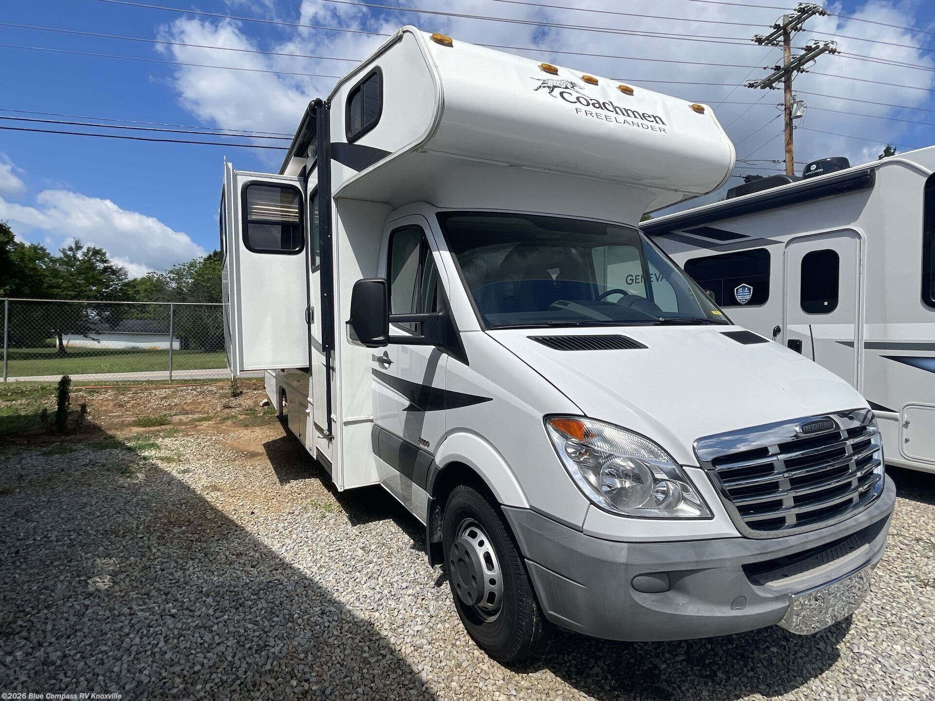 2011 Freelander 2100CB by Coachmen from Blue Compass RV Knoxville in Louisville, Tennessee