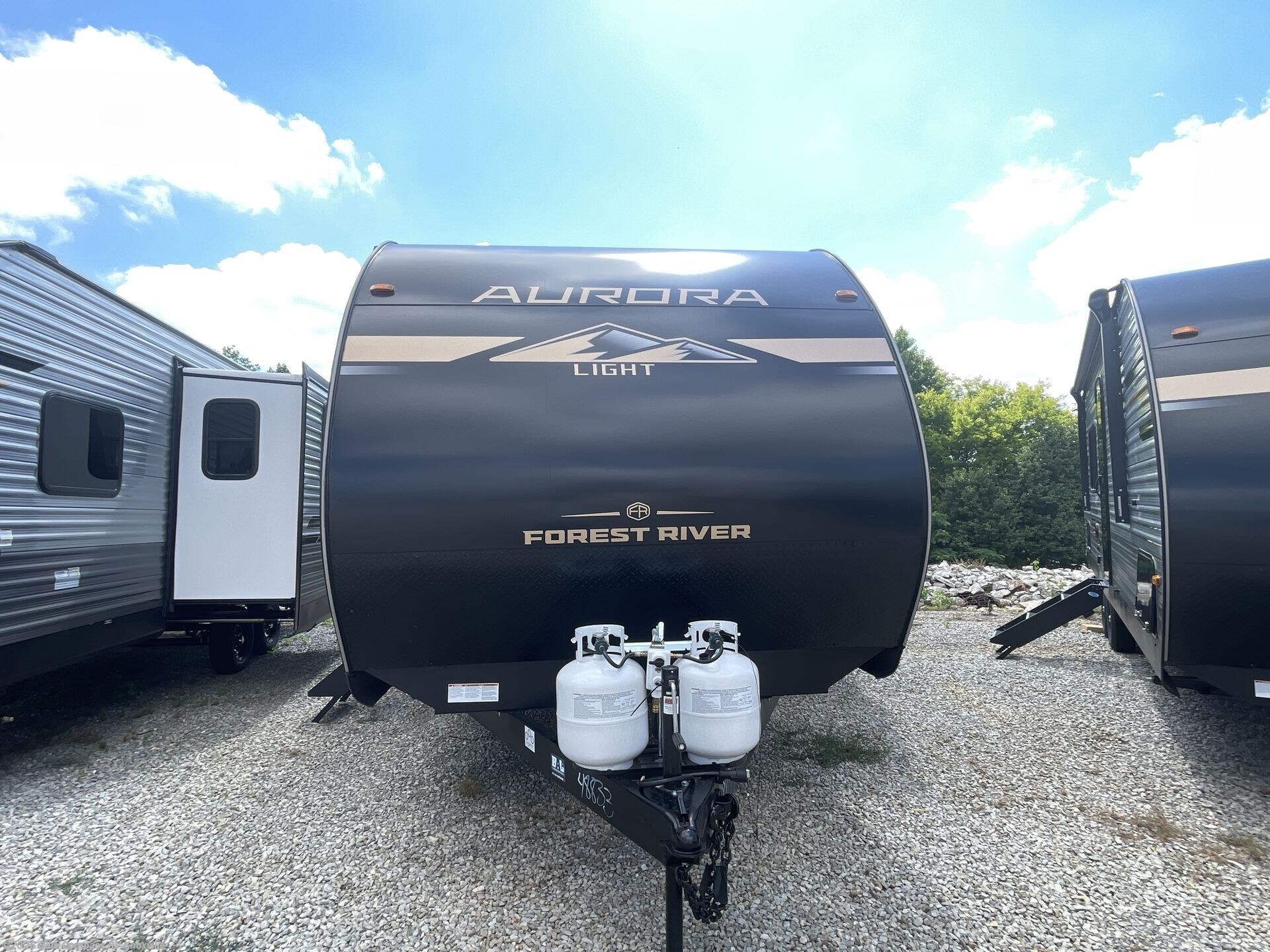 New 2026 Forest River Aurora Light 26BHS available in Louisville, Tennessee