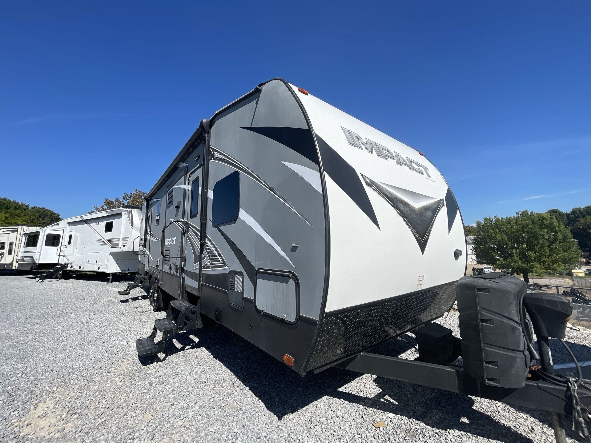 2017 Impact 332 by Keystone from Blue Compass RV Knoxville in Louisville, Tennessee