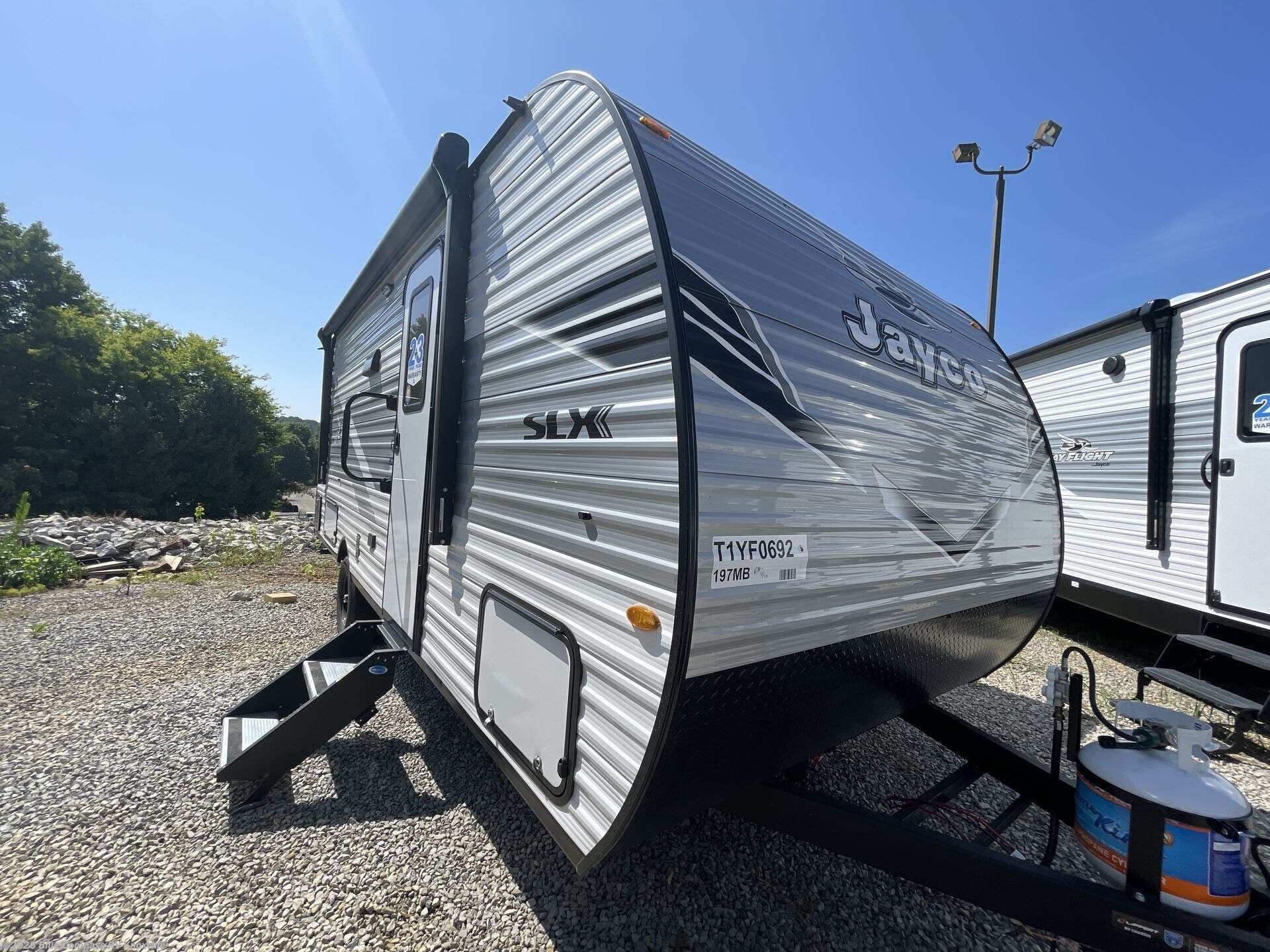 2027 Jay Flight SLX 197MB by Jayco from Blue Compass RV Knoxville in Louisville, Tennessee