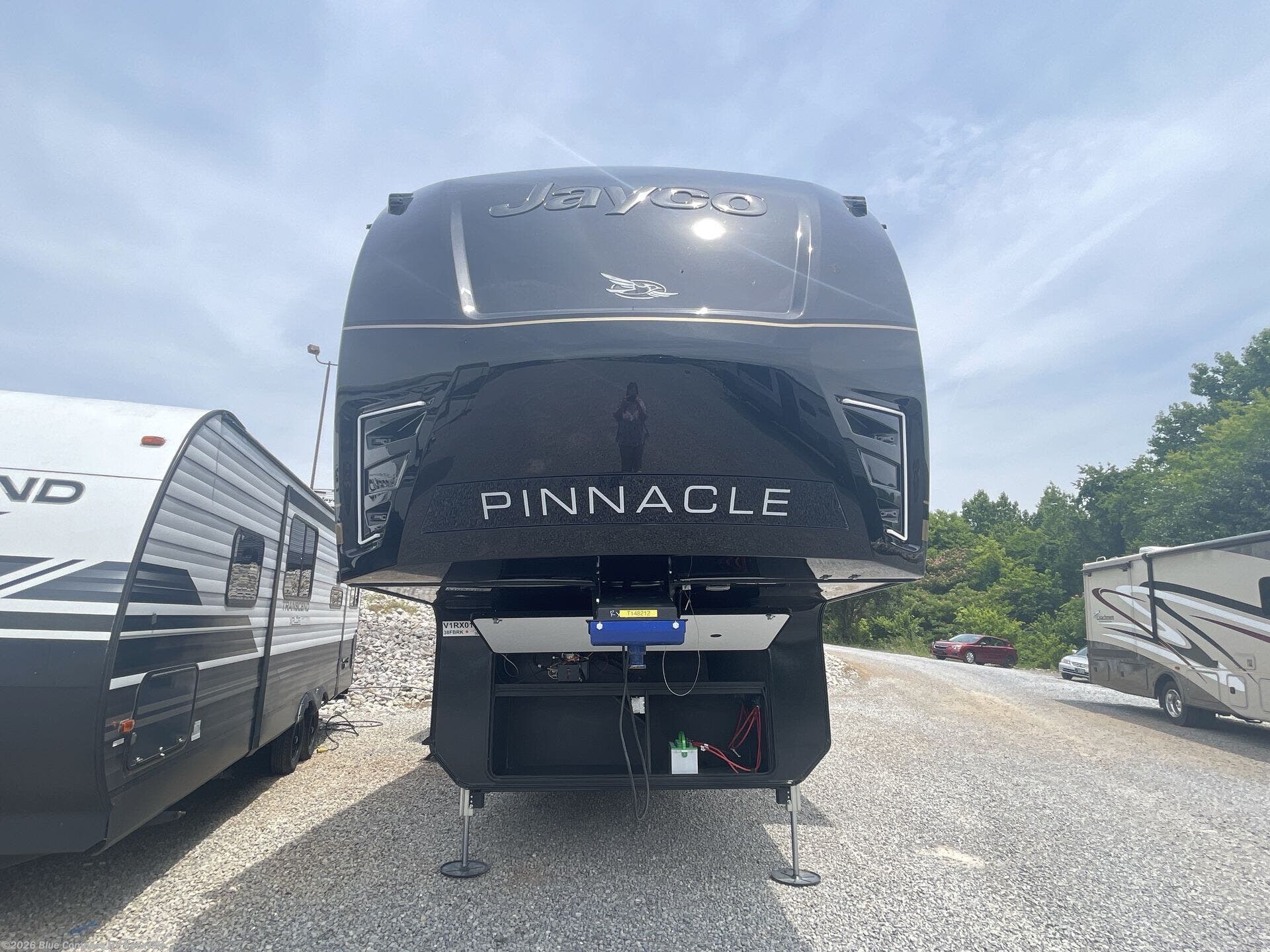 New 2027 Jayco Pinnacle 38FBRK available in Louisville, Tennessee