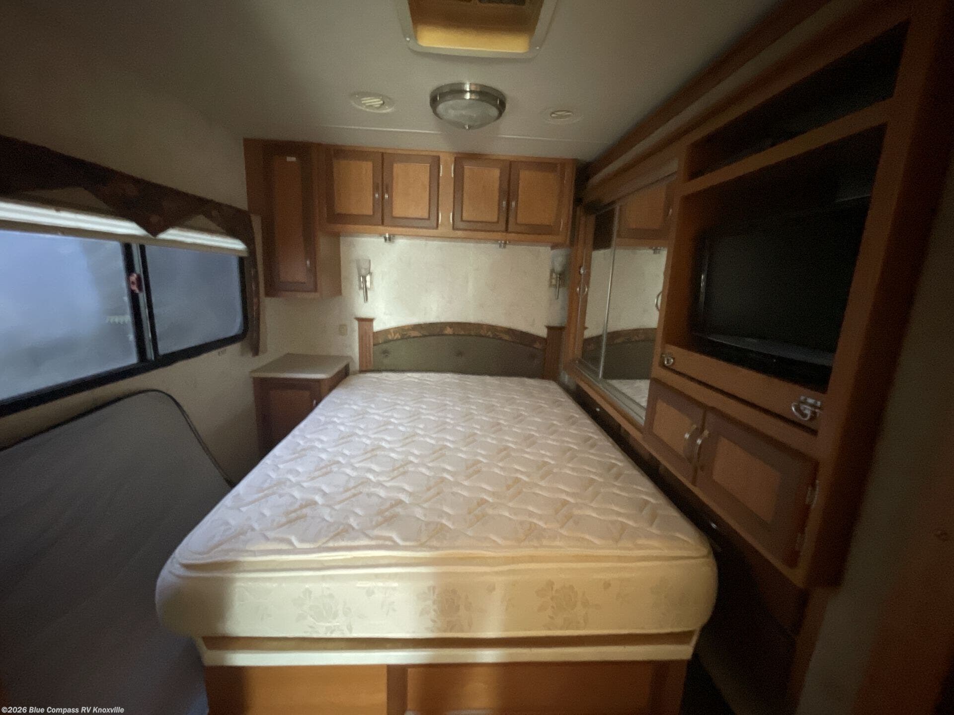 Used 2006 National RV Tropical T340 available in Louisville, Tennessee
