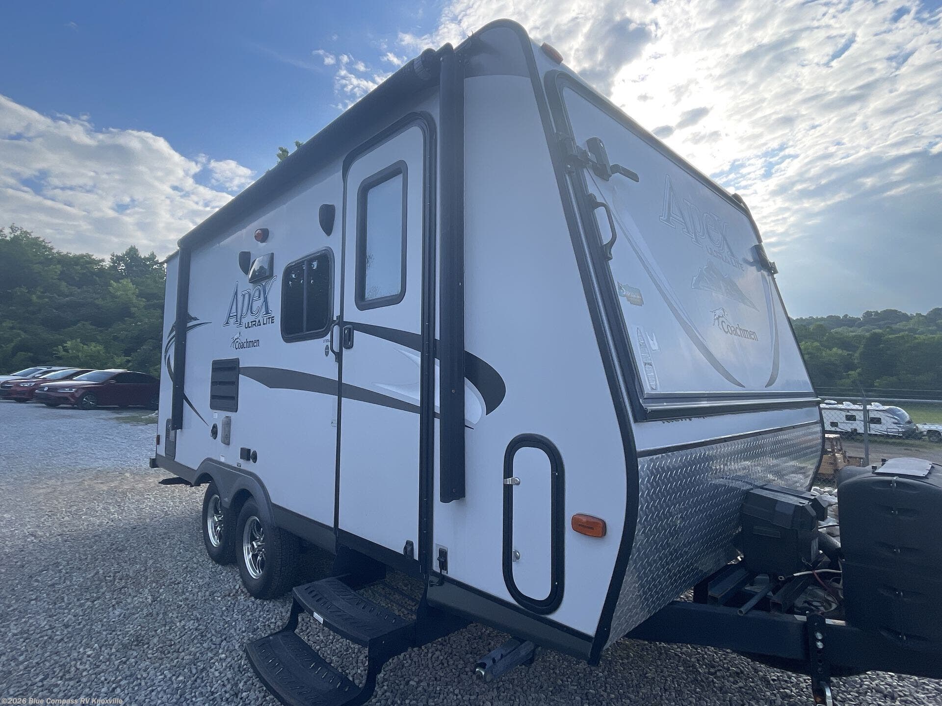2015 Coachmen Apex Ultra-Lite 17RAX - Used Travel Trailer For Sale by Blue Compass RV Knoxville in Louisville, Tennessee