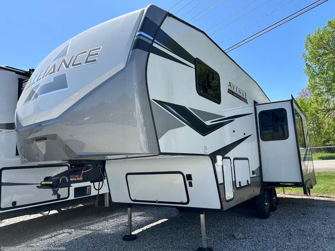 2023 Avenue All-Access 22ML by Alliance RV from Blue Compass RV Knoxville in Louisville, Tennessee