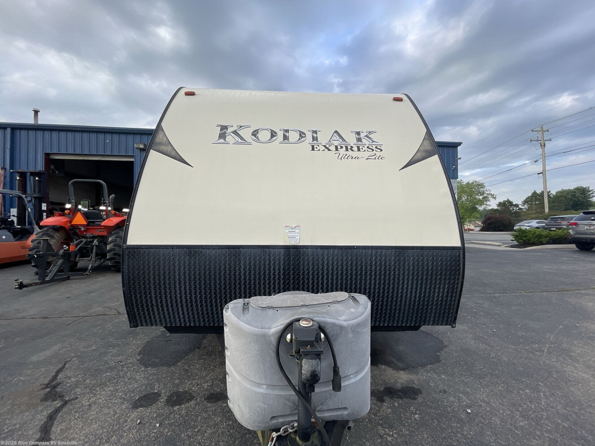 Used 2016 Dutchmen Kodiak Express 264RLSL available in Louisville, Tennessee