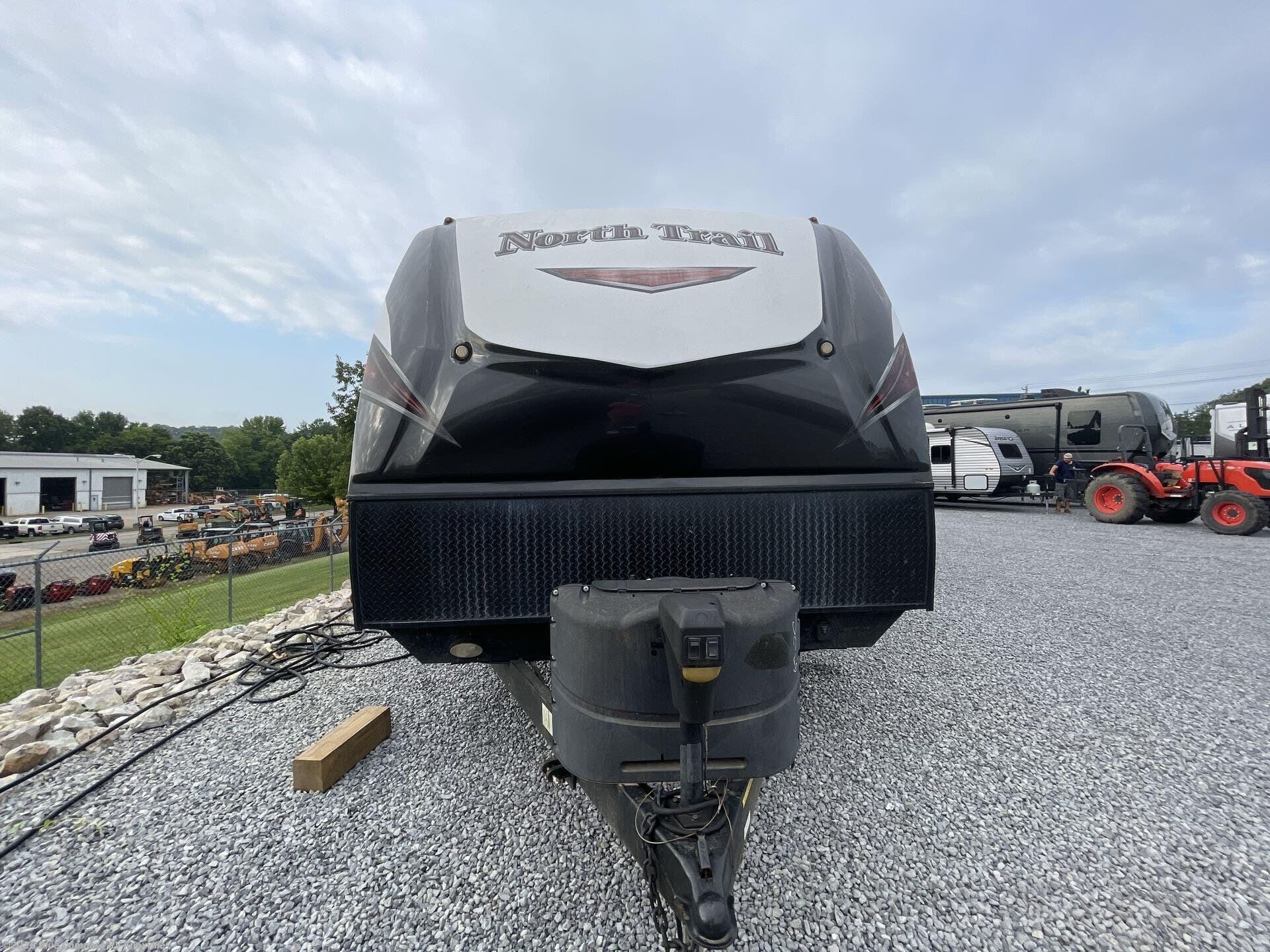 Used 2018 Heartland North Trail 26DBSS King available in Louisville, Tennessee