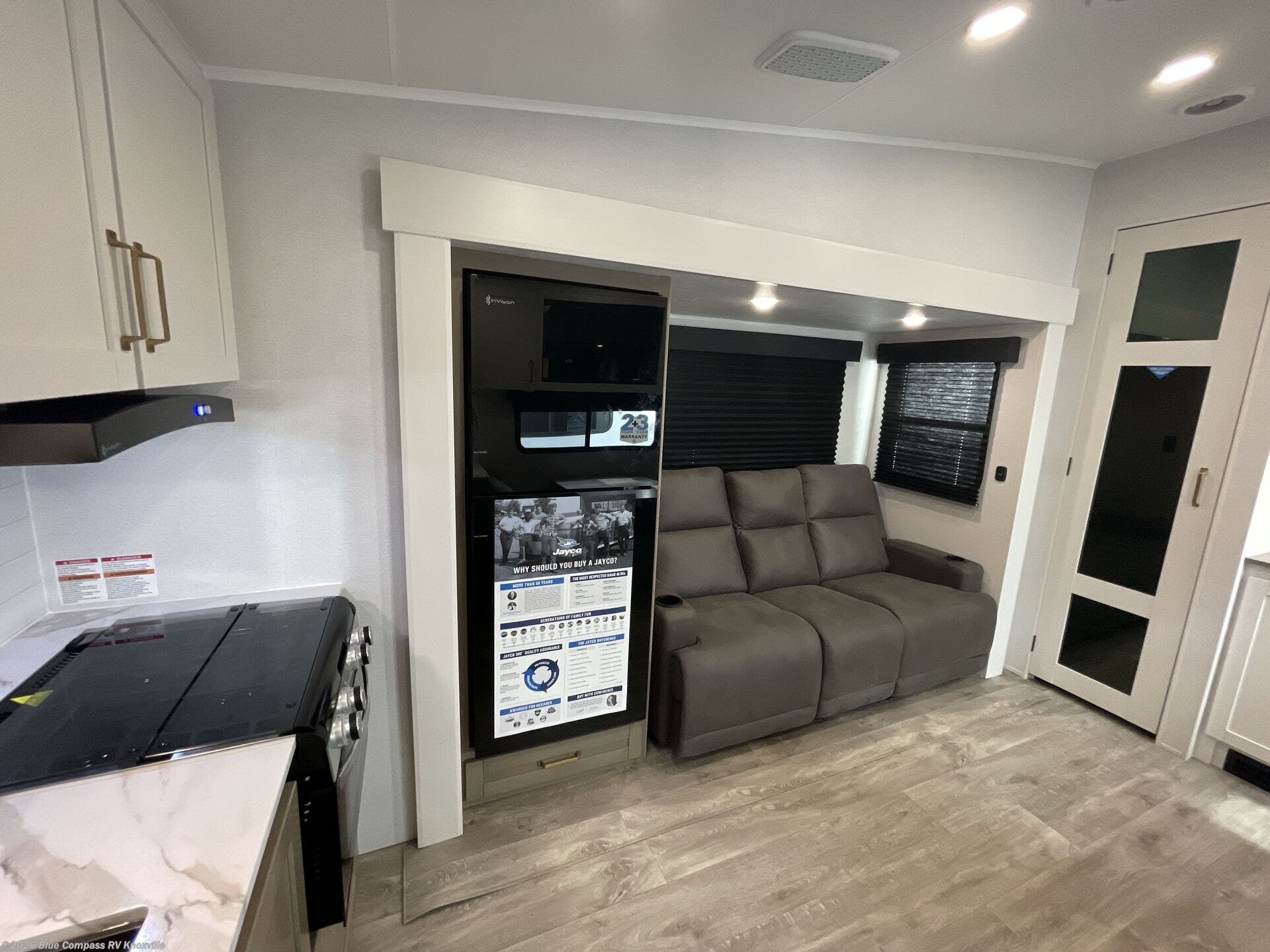 New 2027 Jayco Eagle SLE 24MLE available in Louisville, Tennessee