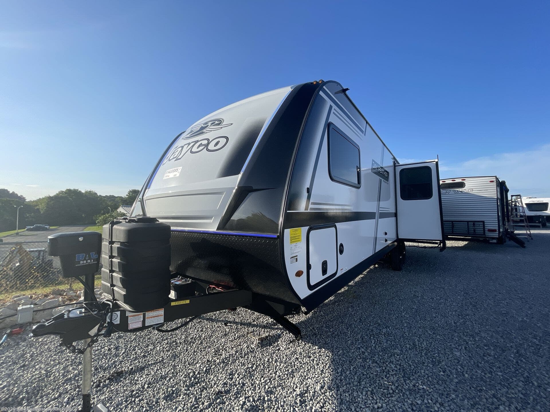 New 2027 Jayco Jay Feather 27MK available in Louisville, Tennessee