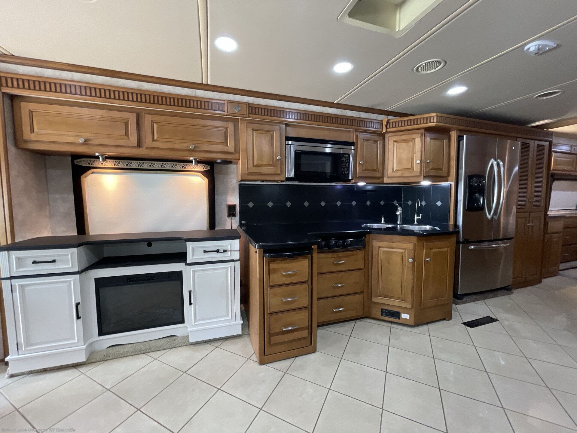 Used 2012 Itasca Meridian 36M available in Louisville, Tennessee