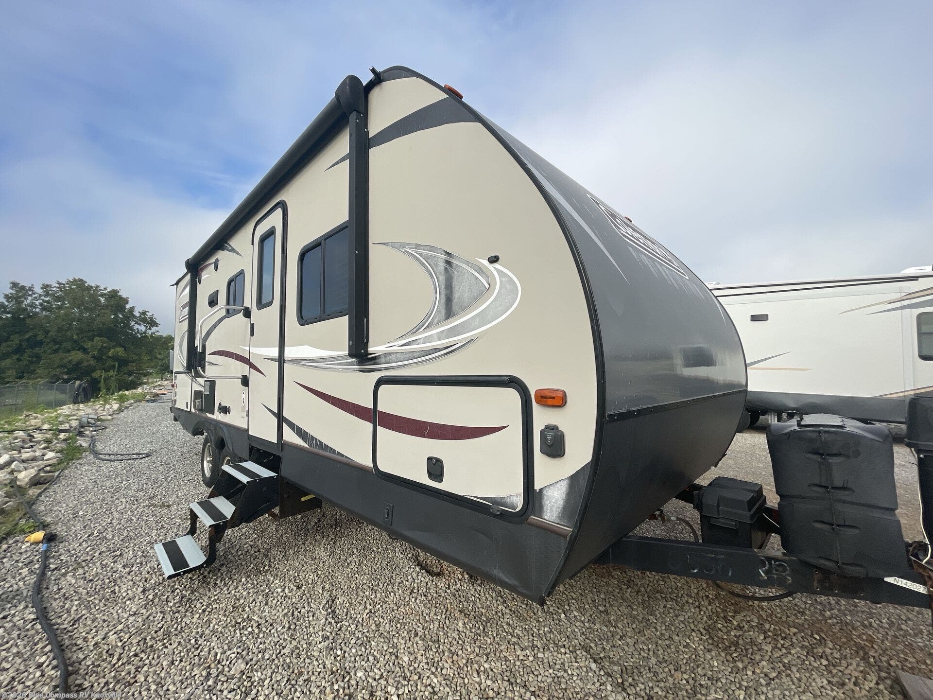 2018 Coleman Light 2305QB by Coleman from Blue Compass RV Knoxville in Louisville, Tennessee