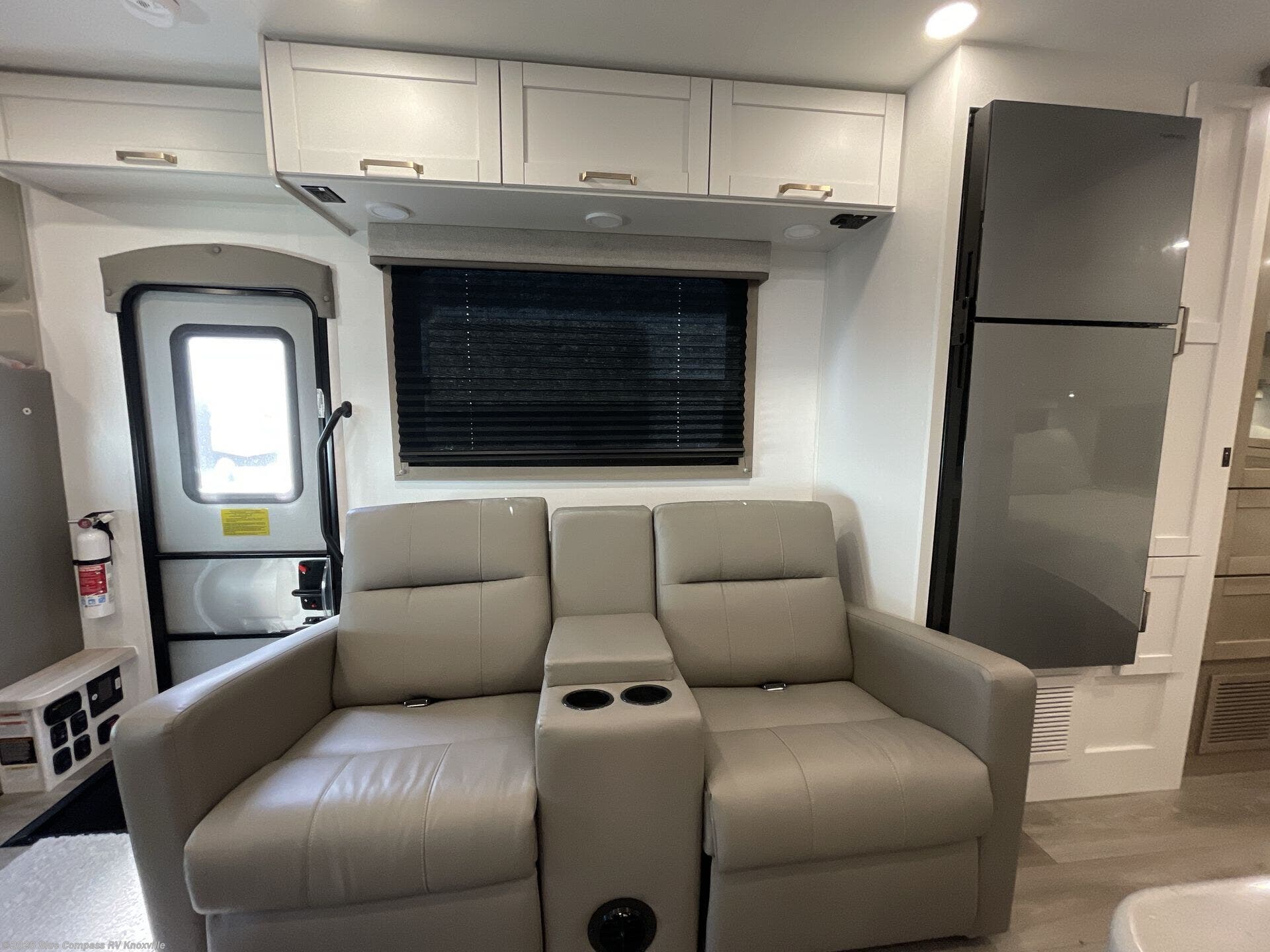 New 2027 Entegra Coach Odyssey 27U available in Louisville, Tennessee