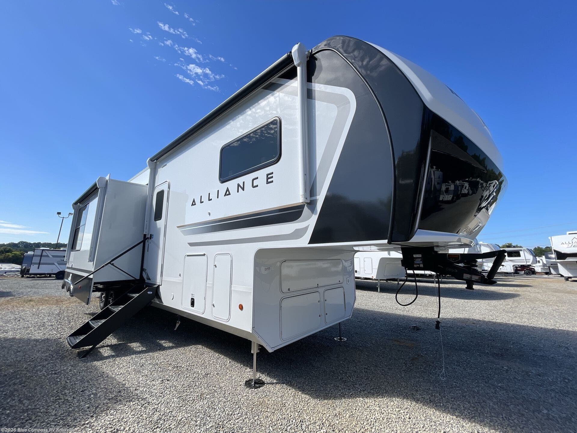 2027 Paradigm 395DS by Alliance RV from Blue Compass RV Knoxville in Louisville, Tennessee