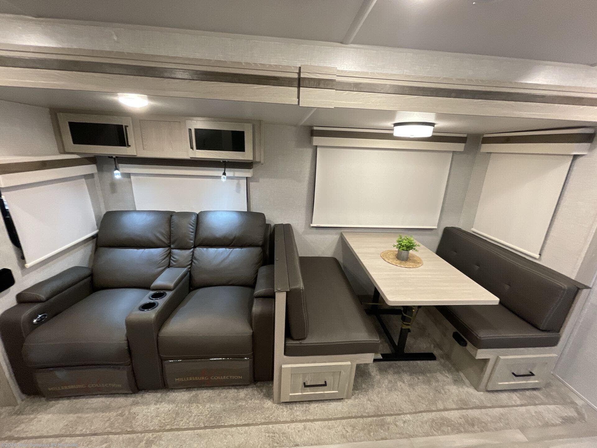 Used 2027 Forest River Rockwood Ultra Lite 2614BS available in Louisville, Tennessee