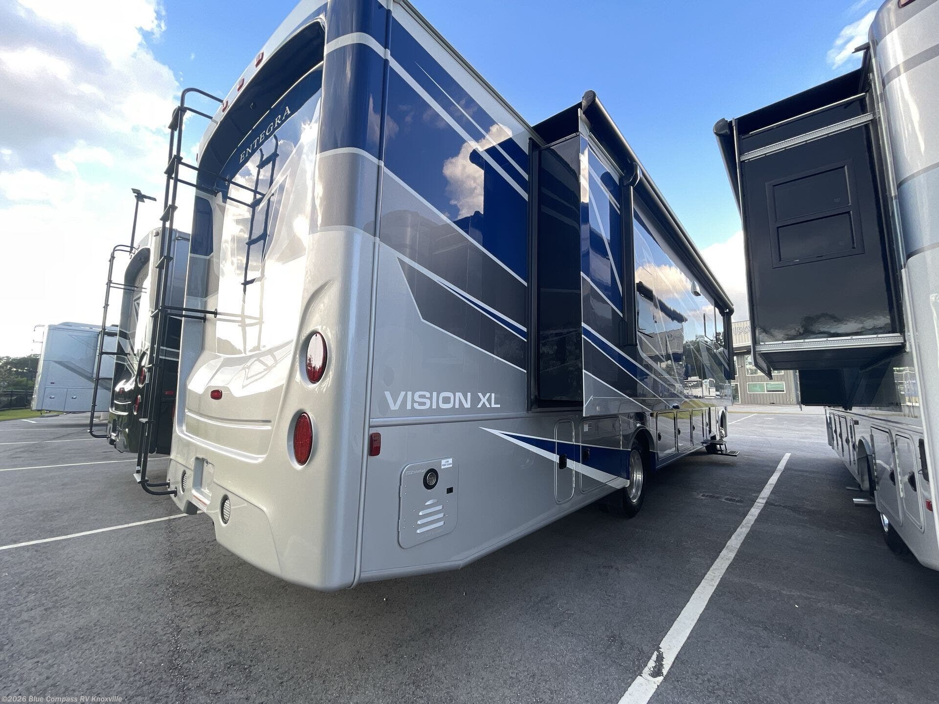 New 2027 Entegra Coach Vision XL 36C available in Louisville, Tennessee