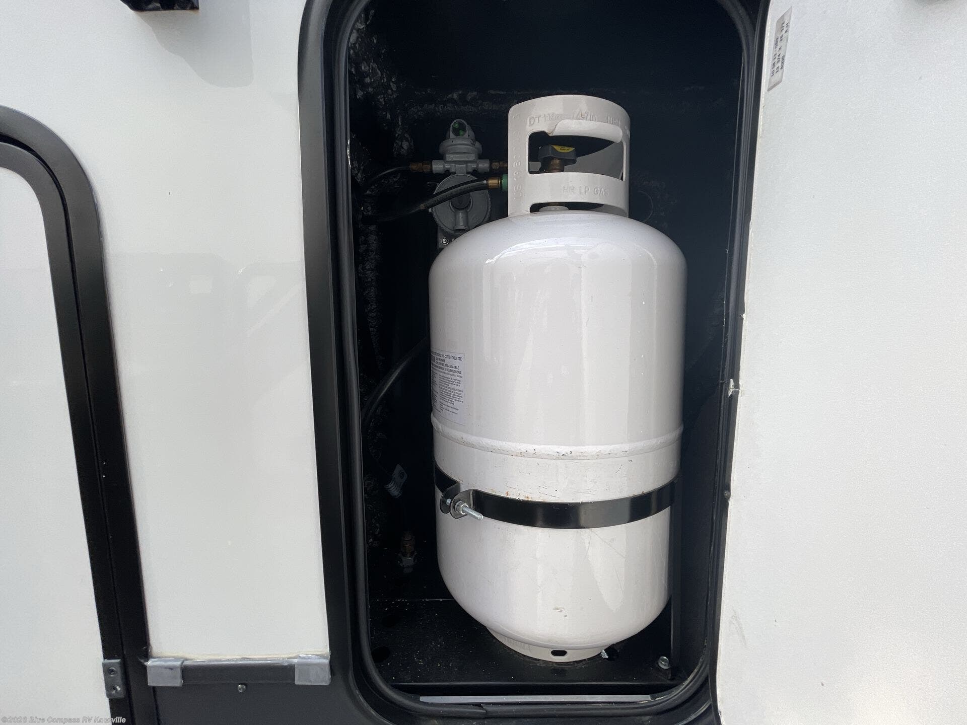 Used 2020 Forest River Rockwood Signature Ultra Lite 8288SB available in Louisville, Tennessee