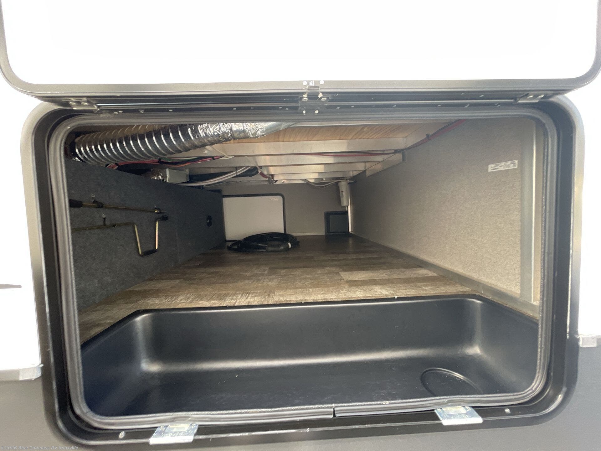 2020 Rockwood Signature Ultra Lite 8288SB by Forest River from Blue Compass RV Knoxville in Louisville, Tennessee