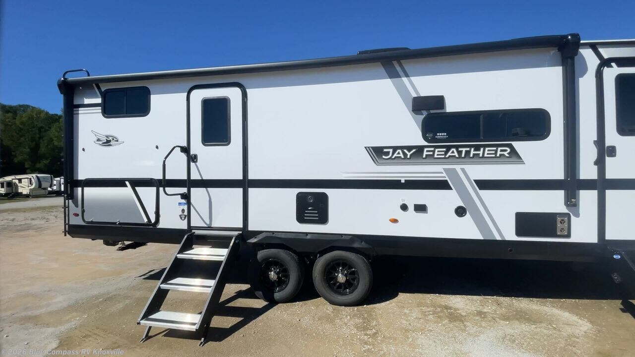 New 2027 Jayco Jay Feather 27BH available in Louisville, Tennessee