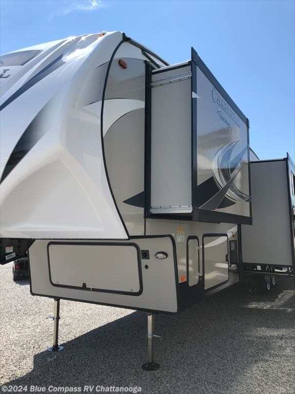 2019 Coachmen RV Chaparral 373MBRB for Sale in Ringgold