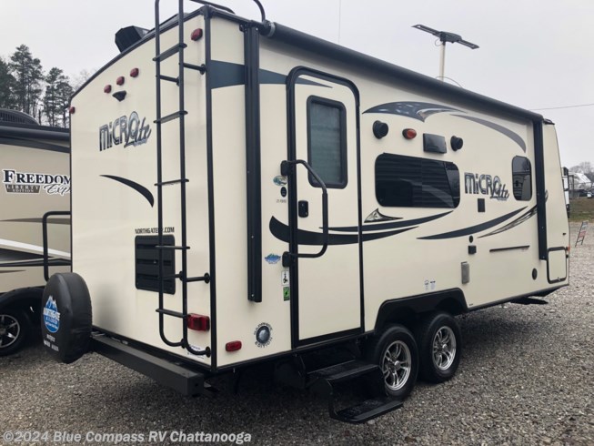 2016 Forest River Flagstaff Micro Lite 21FBRS RV for Sale in Ringgold, GA 30736 | GD409512 2016 Flagstaff Micro Lite 21fbrs For Sale