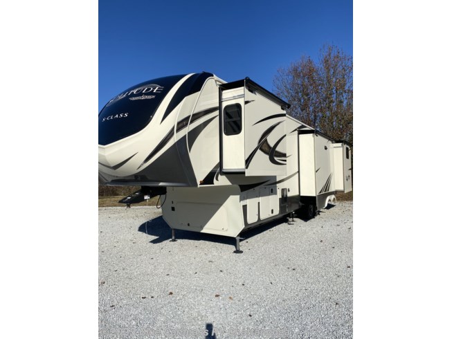 2022 Grand Design Solitude 3950bh R Rv For Sale In Ringgold Ga 30736 On Order Rvusa Com Classifieds 2022 Grand Design 344gk