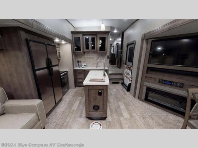 2020 Rockwood Signature Ultra Lite 8299SB by Forest River from Blue Compass RV Chattanooga in Ringgold, Georgia