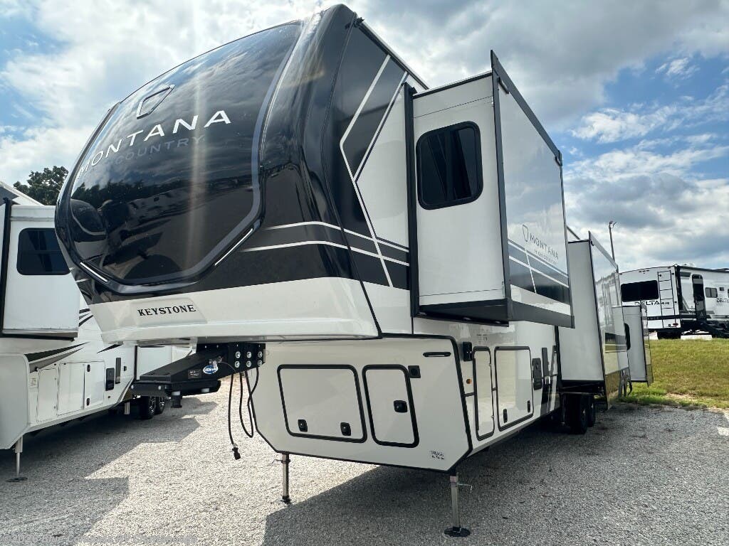 New 2026 Keystone Montana High Country 381TB available in Ringgold, Georgia