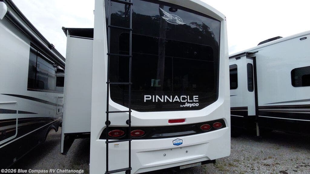 2026 Pinnacle 36FBTS by Jayco from Blue Compass RV Chattanooga in Ringgold, Georgia