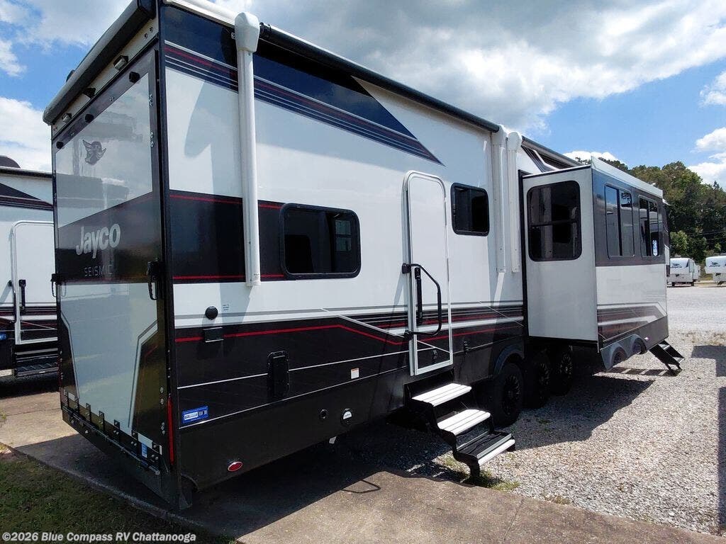 New 2026 Jayco Seismic 395 available in Ringgold, Georgia