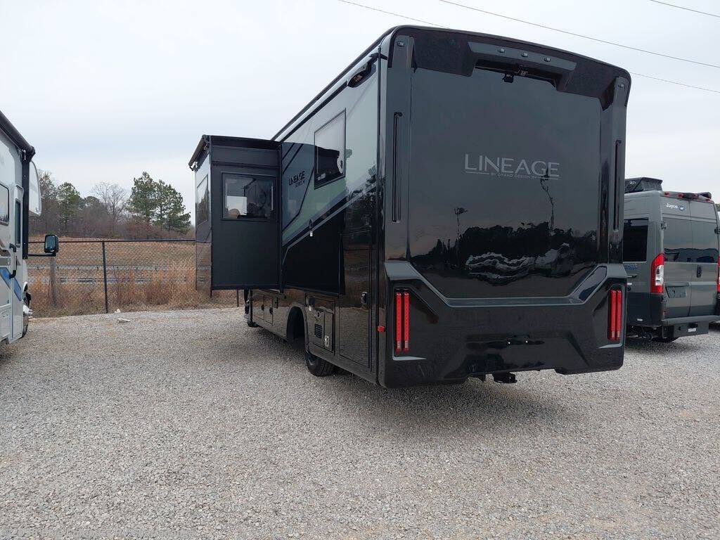 2026 Lineage Series M 25TK by Grand Design from Blue Compass RV Chattanooga in Ringgold, Georgia