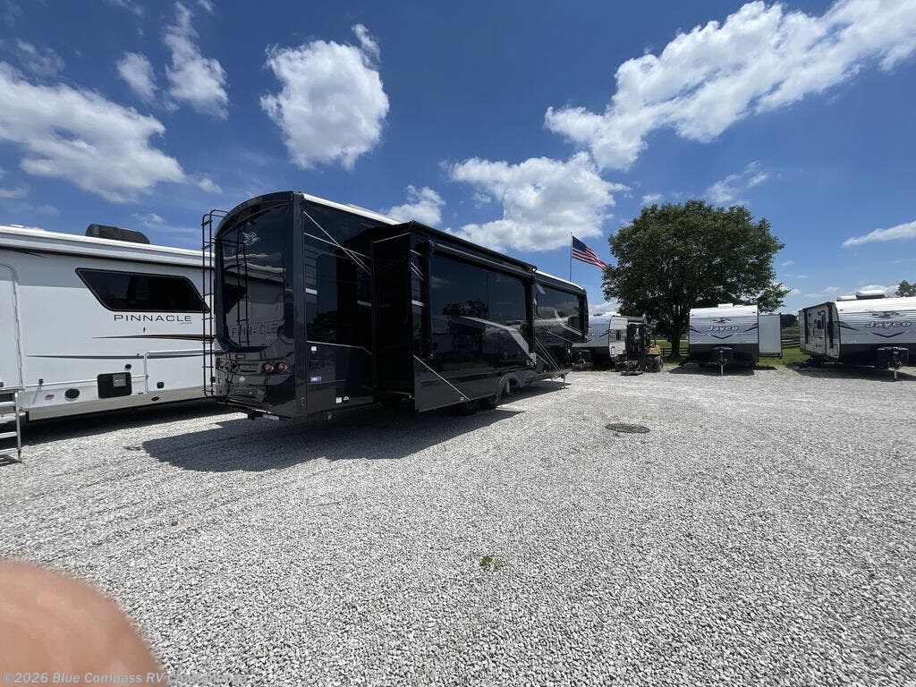 New 2025 Jayco Pinnacle 36FBTS available in Ringgold, Georgia