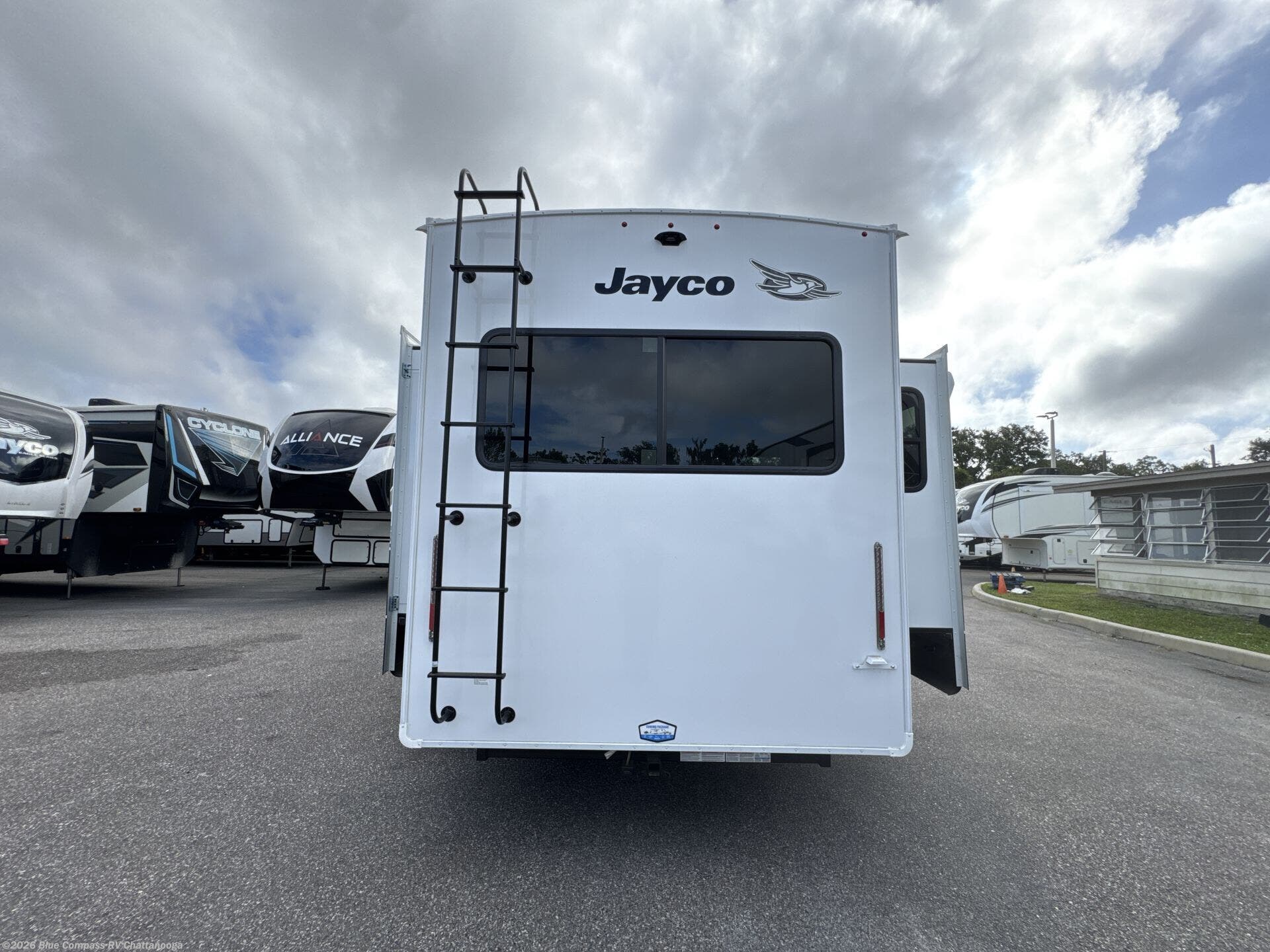 New 2026 Jayco Eagle 355MBQS available in Ringgold, Georgia