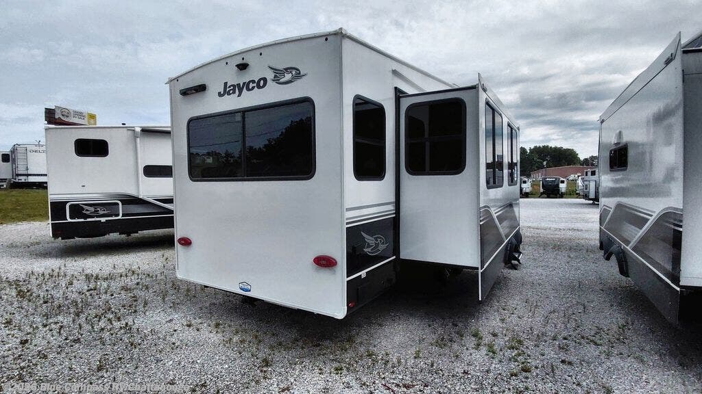 New 2026 Jayco Eagle SLE 30RLT available in Ringgold, Georgia