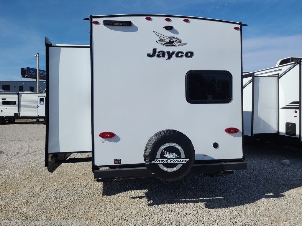 New 2026 Jayco Jay Flight SLX 321BDS available in Ringgold, Georgia